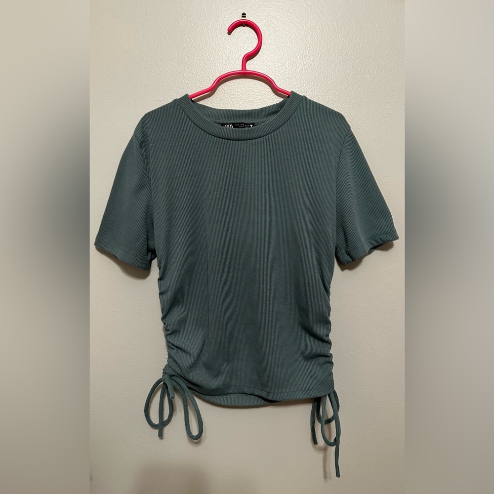 zara ruched side crew neck crop top with bows